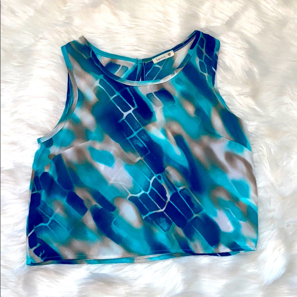 Crop tank top